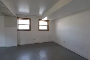 5019 W 32nd Pl, Cicero, IL 60804 - Photo 17