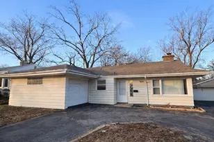 1828 183rd St, Homewood, IL 60430 - Photo 1