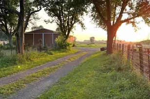 1982 N Meridian Rd, Rockford, IL 61101 - Photo 3