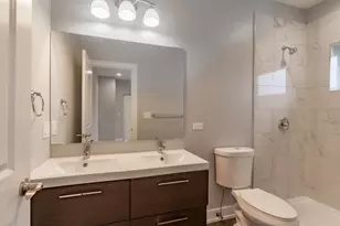 4851 N Central Ave, Chicago, IL 60630 - Photo 9