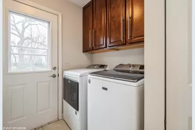 6695 Foxworth Lane, Gurnee, IL 60031 - Photo 13