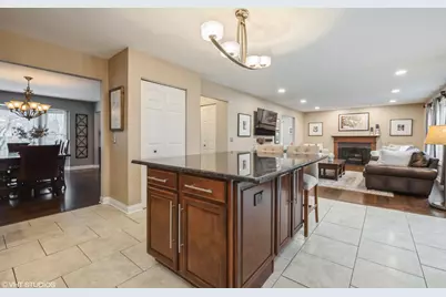 6695 Foxworth Lane, Gurnee, IL 60031 - Photo 7