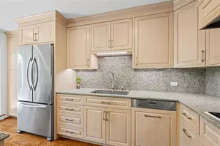 711 Oak St, Winnetka, IL 60093 - Photo 11