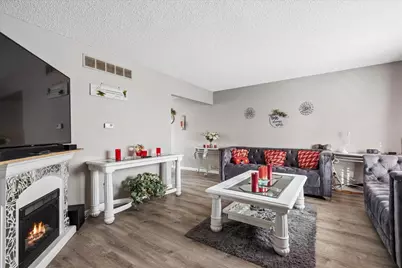 1317 Monomoy Street #E, Aurora, IL 60506 - Photo 3