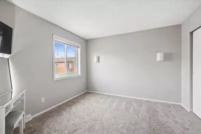 1317 Monomoy Street #E, Aurora, IL 60506 - Photo 9