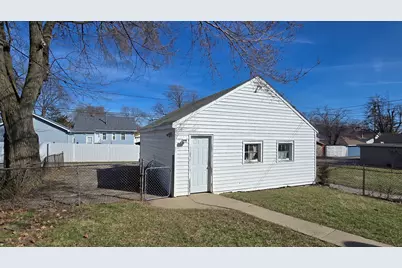 417 S Lewis Avenue, Waukegan, IL 60085 - Photo 23