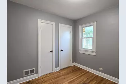 417 S Lewis Avenue, Waukegan, IL 60085 - Photo 13