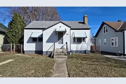 417 S Lewis Avenue, Waukegan, IL 60085 - Photo 1
