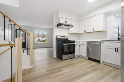 1305 Bancroft Drive, Bloomington, IL 61704 - Photo 7