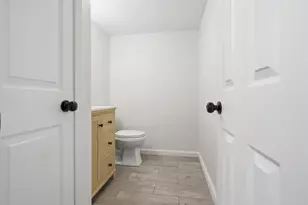 1305 Bancroft Dr, Bloomington, IL 61704 - Photo 23