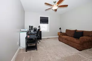 114 Mallard Way, Hudson, IL 61748 - Photo 33