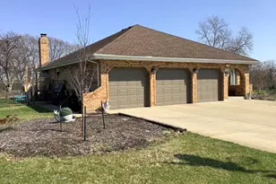 1502 London Rd, New Lenox, IL 60451 - Photo 3