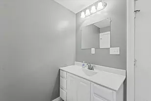 408 E Benham St, Tolono, IL 61880 - Photo 19