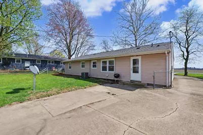 408 E Benham Street, Tolono, IL 61880 - Photo 29