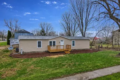 133 South Street, Seneca, IL 61360 - Photo 1
