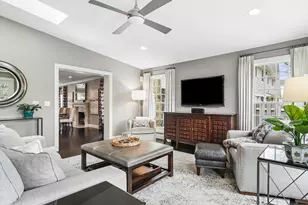 627 S Lincoln Ln, Arlington Heights, IL 60005 - Photo 7