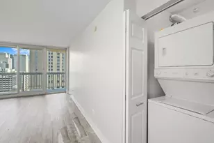 [Address not provided], Chicago, IL 60654 - Photo 15