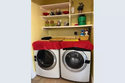 3121 N Wolf Road, Melrose Park, IL 60164 - Photo 9