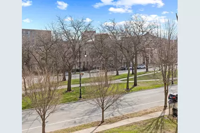 809 E 40th Street #4-3, Chicago, IL 60653 - Photo 9