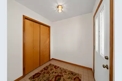 215 Leisure Street, Yorkville, IL 60560 - Photo 3