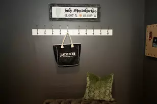 1056 N Mill St, Naperville, IL 60563 - Photo 15