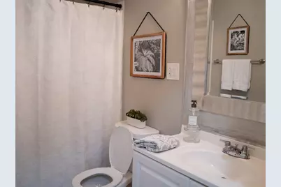 1056 N Mill Street #304, Naperville, IL 60563 - Photo 13