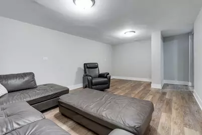 1240 N Boxwood Drive, Mount Prospect, IL 60056 - Photo 25