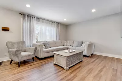 1240 N Boxwood Drive, Mount Prospect, IL 60056 - Photo 15