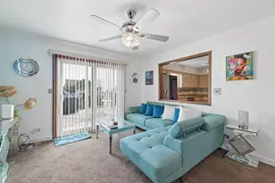 861 Boone Dr, Carol Stream, IL 60188 - Photo 11