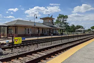 353 Satinwood Ct S, Buffalo Grove, IL 60089 - Photo 19