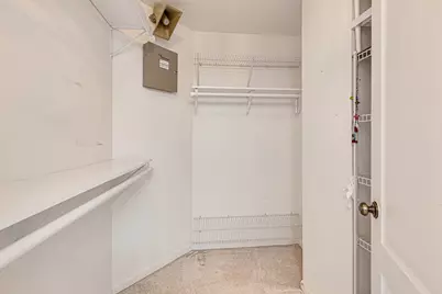 353 Satinwood Court S, Buffalo Grove, IL 60089 - Photo 13