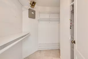 353 Satinwood Ct S, Buffalo Grove, IL 60089 - Photo 13