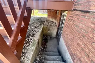 8419 S Wood St, Chicago, IL 60620 - Photo 27