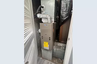 8419 S Wood Street, Chicago, IL 60620 - Photo 15