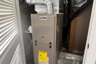 8419 S Wood St, Chicago, IL 60620 - Photo 15