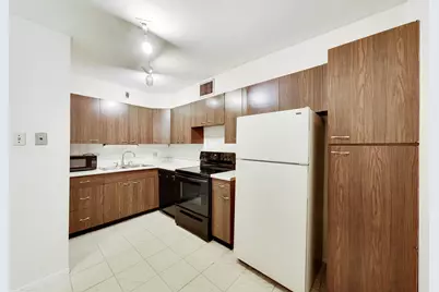 1567 Ridge Road #406, Evanston, IL 60201 - Photo 3