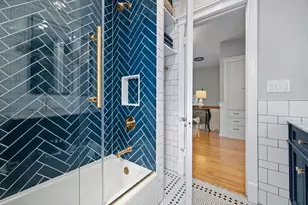 740 W Hutchinson St, Chicago, IL 60613 - Photo 45