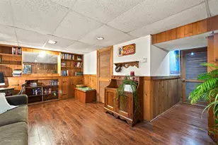 105 N Lincoln Ave, Park Ridge, IL 60068 - Photo 23