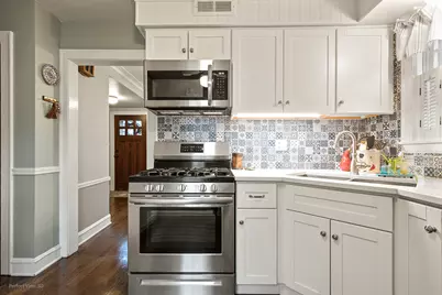 105 N Lincoln Avenue, Park Ridge, IL 60068 - Photo 9