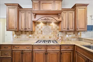22W155 2nd St, Glen Ellyn, IL 60137 - Photo 7