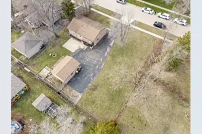 25 McCabe Drive, Streamwood, IL 60107 - Photo 29