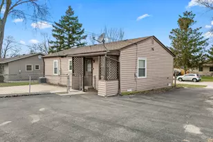 25 McCabe Dr, Streamwood, IL 60107 - Photo 31