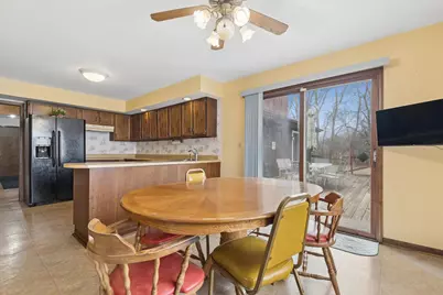 7517 Pheasant Drive, Lakewood, IL 60014 - Photo 17