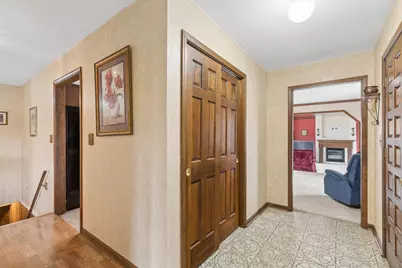 7517 Pheasant Drive, Lakewood, IL 60014 - Photo 13