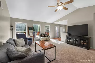 735 Royal Glen Drive, Cary, IL 60013 - Photo 13