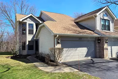 439 W Auburn Woods Court #439, Palatine, IL 60067 - Photo 1