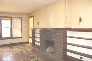 804 E 4th Street E, Centralia, IL 62801 - Photo 5