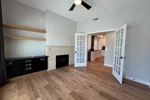 40 E Northwest Hwy, Mount Prospect, IL 60056 - Photo 11