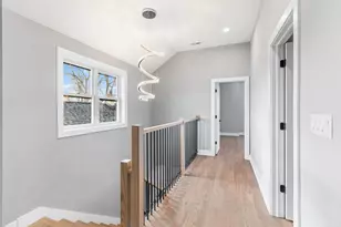 2411 N 77th Ave, Elmwood Park, IL 60707 - Photo 11