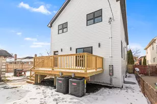 2411 N 77th Ave, Elmwood Park, IL 60707 - Photo 31